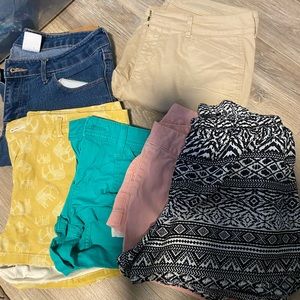 Shorts and pants size small